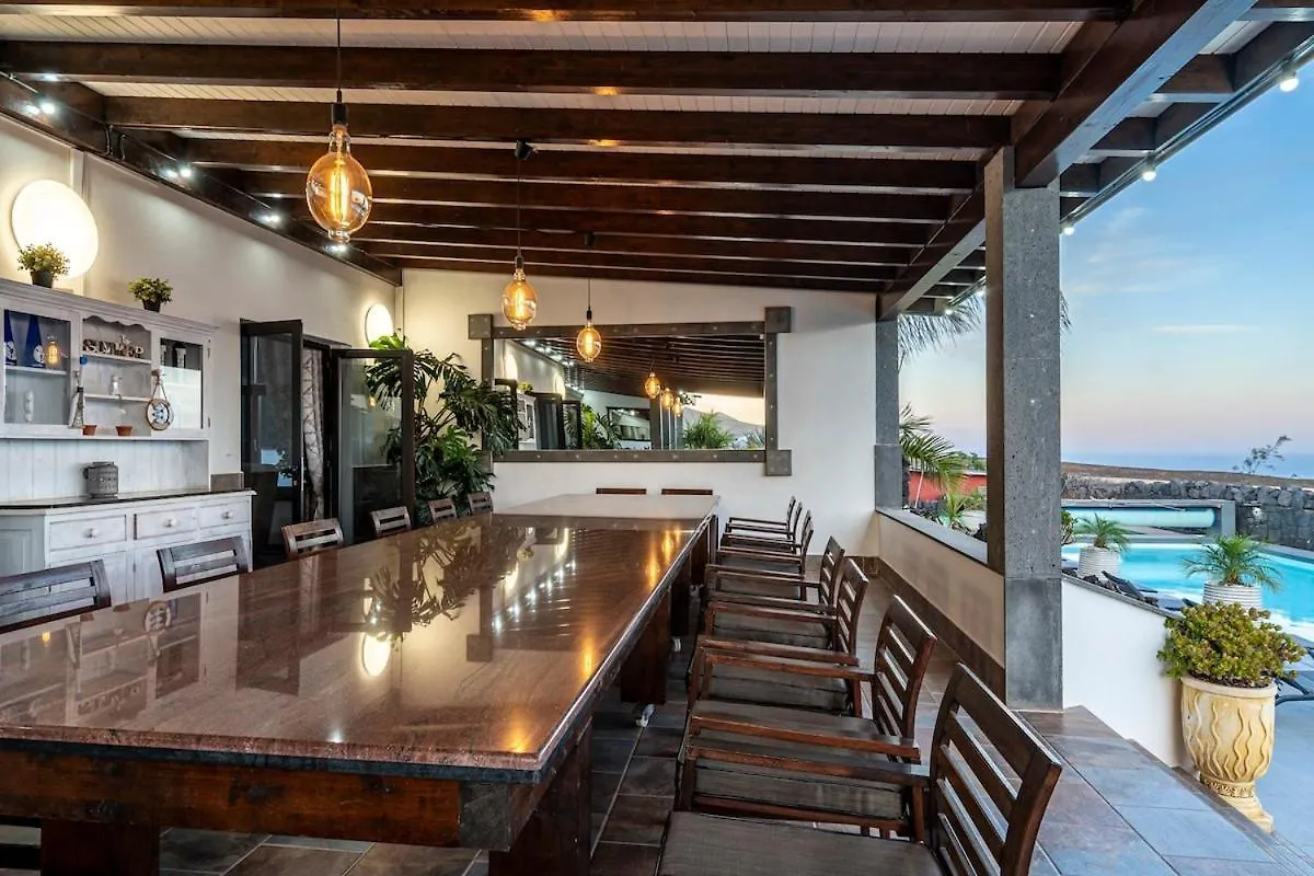 Villa Paraiso By Buenavilla Tias