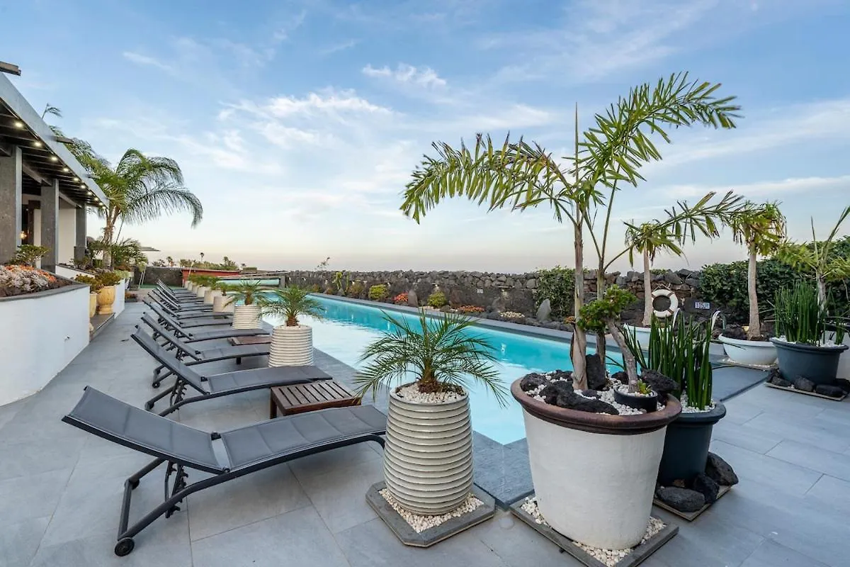 Paraiso By Buenavilla Tias Villa
